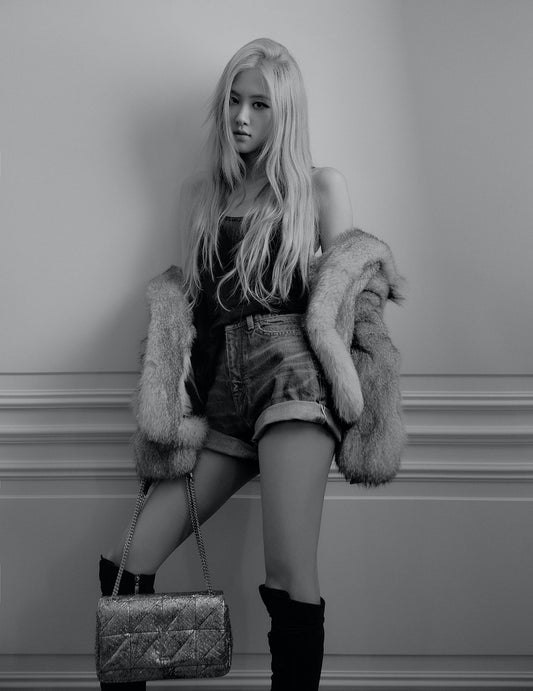 Blackpink's Rosé took over Saint Laurent Rive Droite - Marque De Luxe
